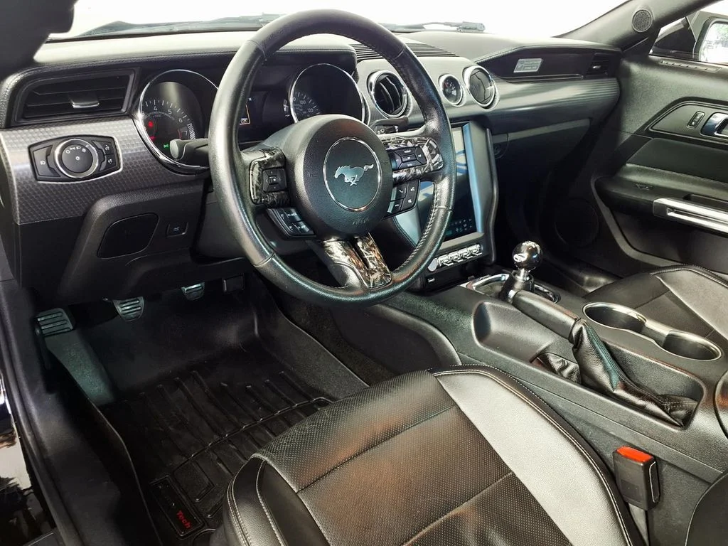 Used 2016 Black Ford GT image 14