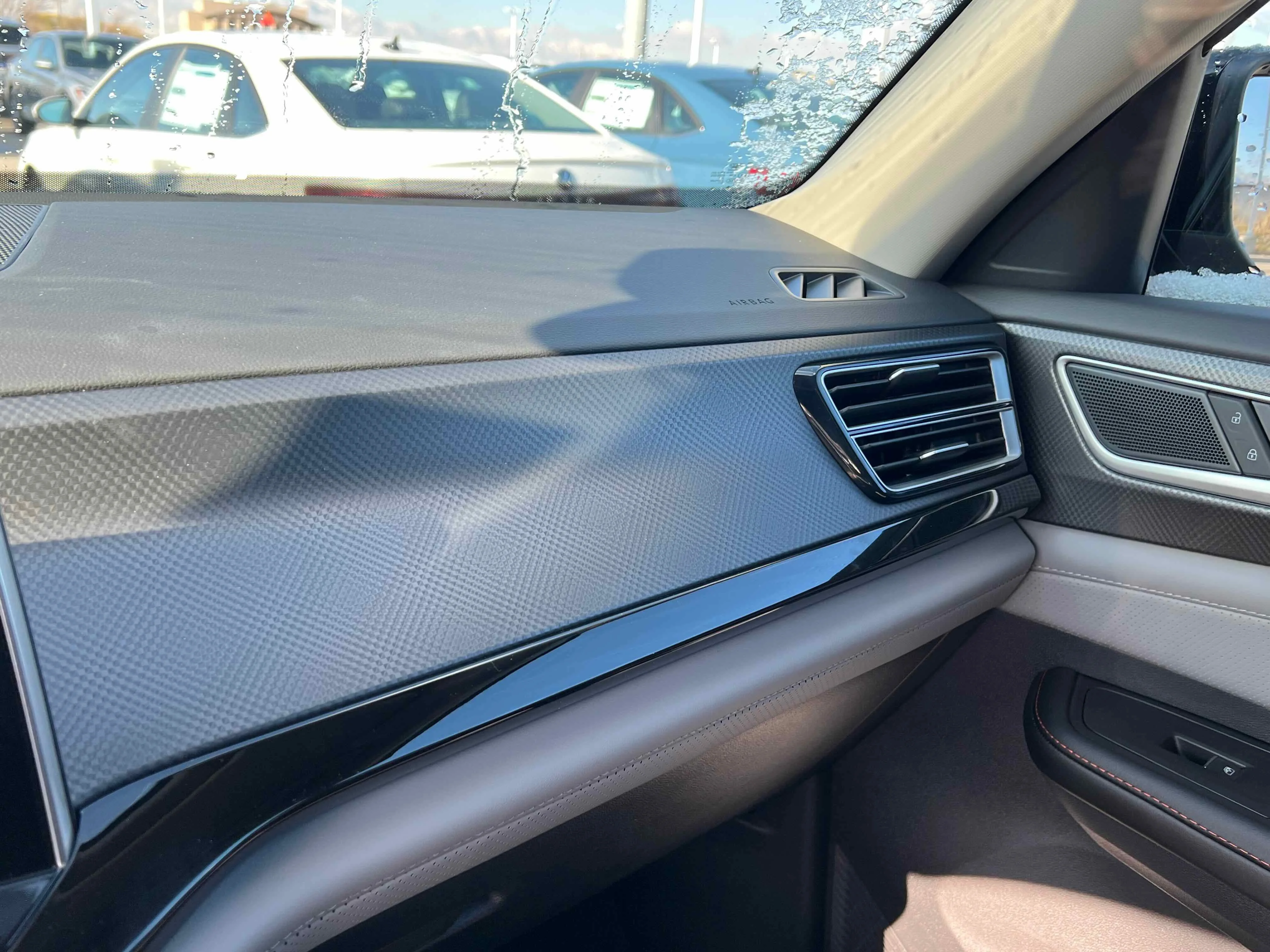 New 2026 Deep Black Volkswagen 2.0T Peak Edition image 25