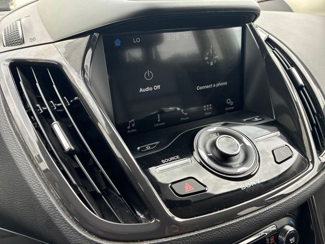 Used 2016 White Platinum Metallic Tri-Coat Ford Titanium image 16
