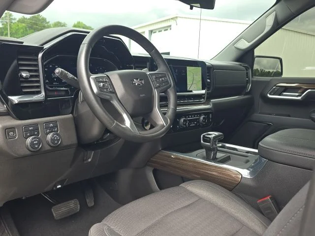 Used 2023 Gray Chevrolet RST image 23