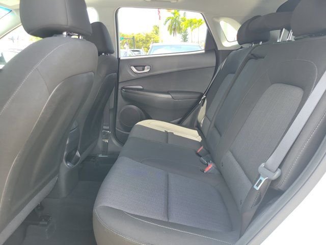 2023 Hyundai Kona SEL - Photo 7