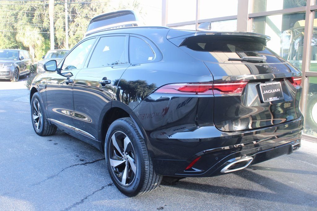 Used 2024 Santorini Black Metallic Jaguar P400 R-Dynamic S image 6