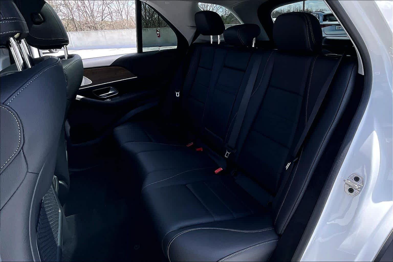 Certified Used 2025 Polar White Mercedes-Benz GLE 350 image 20