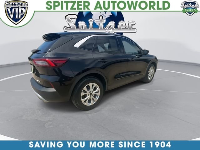 Used 2023 Black Ford Active image 9