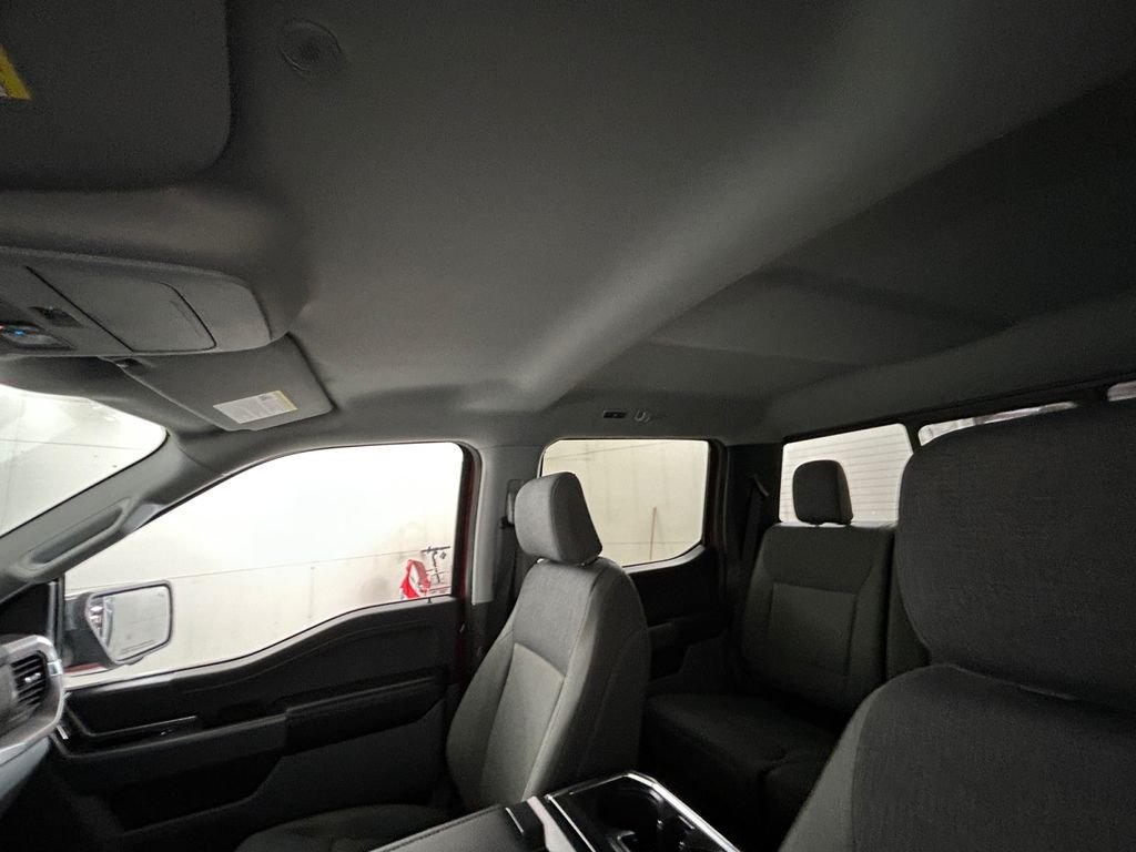 Used 2024 Red Ford XLT image 25