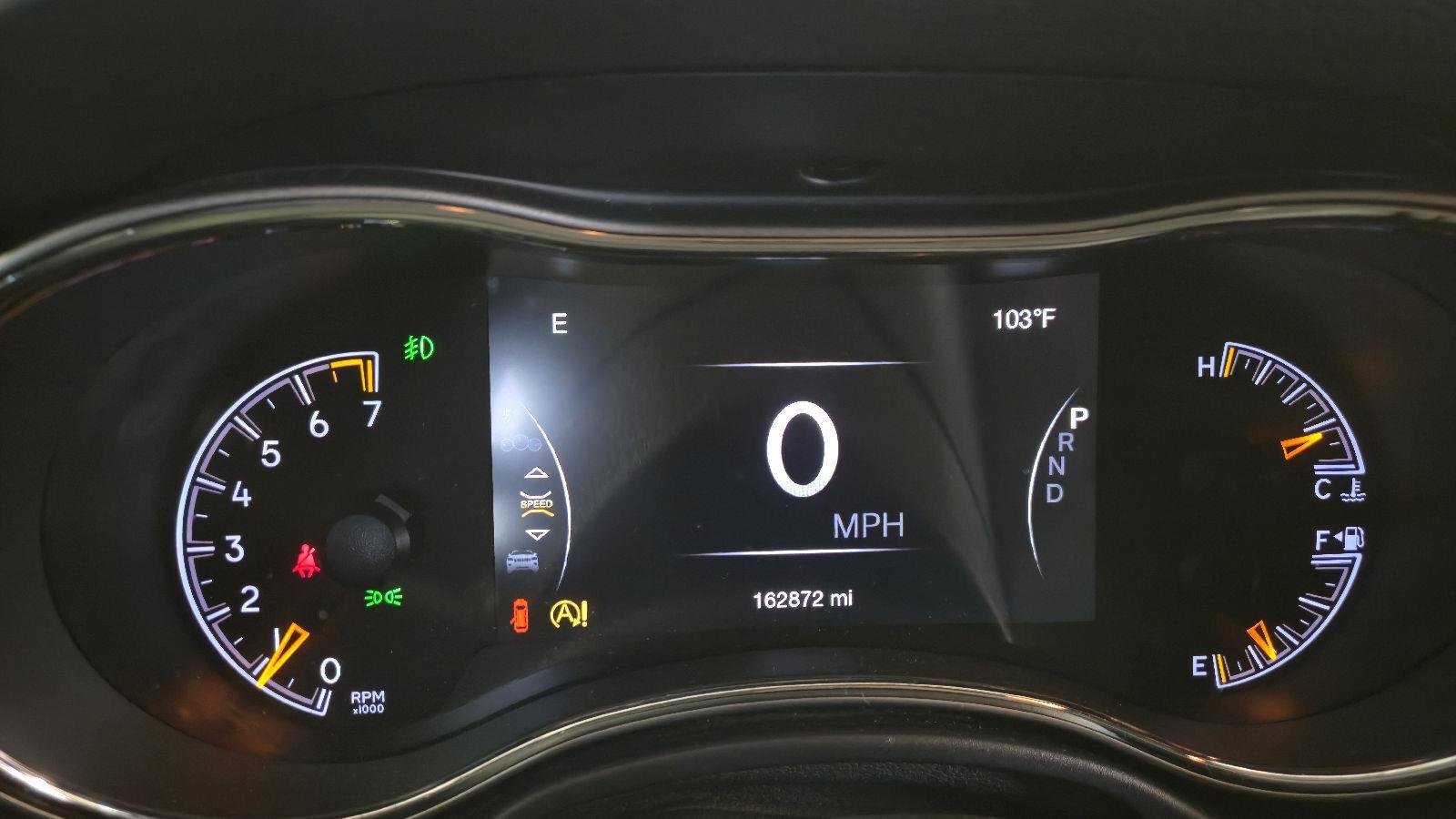 Used 2018 Diamond Black Crystal Pearlcoat Jeep Altitude image 15