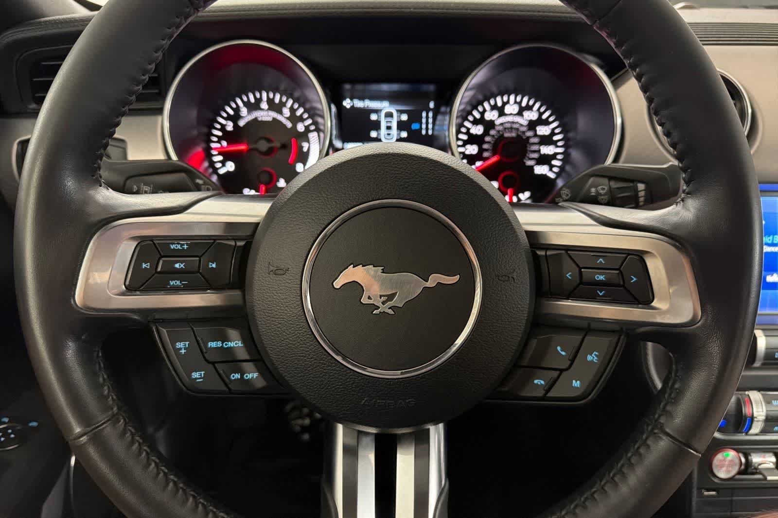 Used 2022 Oxford White Ford EcoBoost Premium image 22