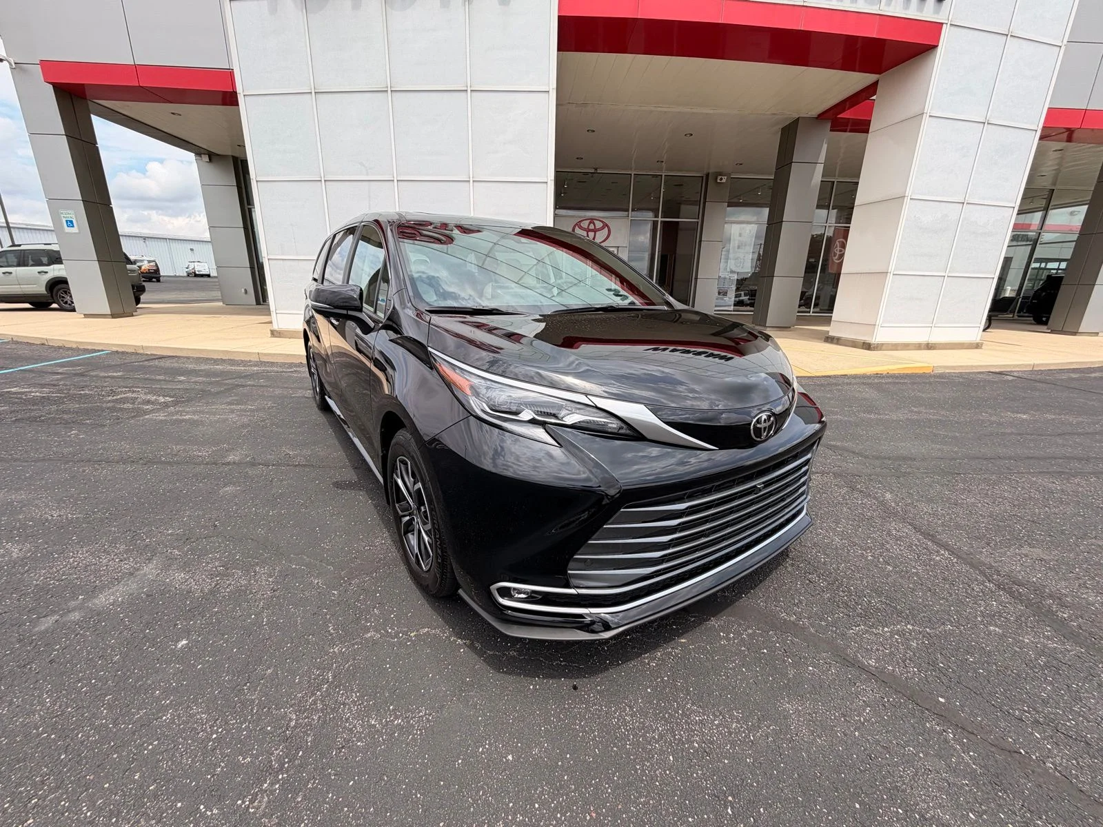 2026 Toyota Sienna Platinum