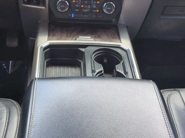Used 2018 Silver Ford Lariat image 19