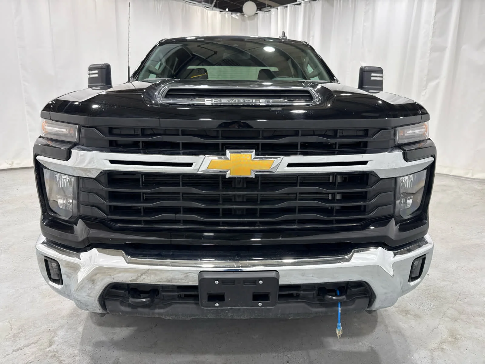 Used 2026 Black Chevrolet LT image 8