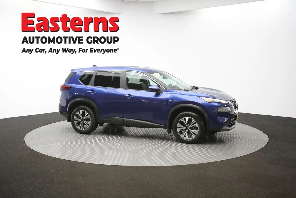 Used 2022 Blue Nissan SV image 45