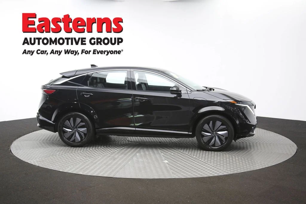 Used 2023 Black Nissan ENGAGE image 46