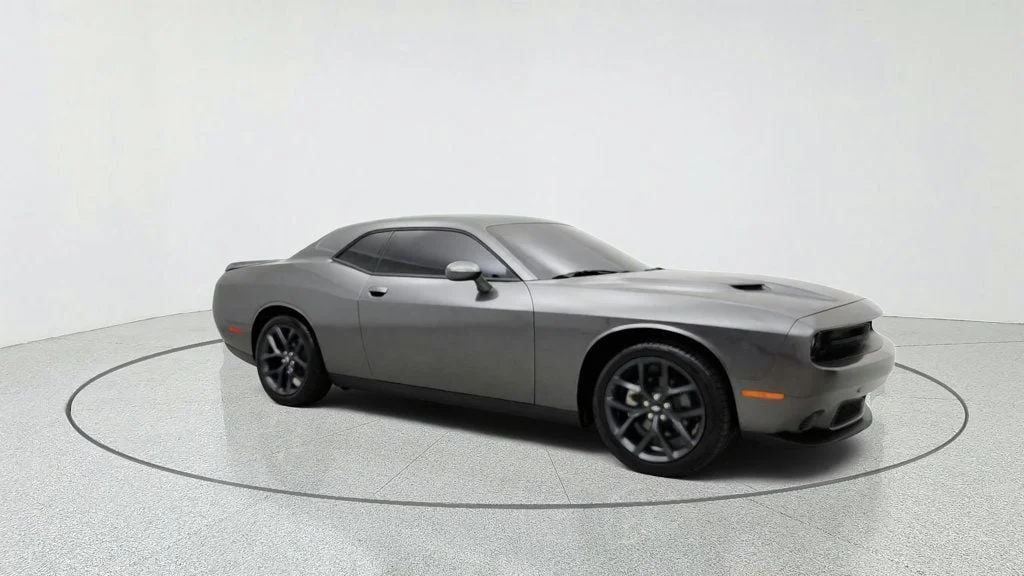 Used 2021 Granite Pearlcoat Dodge SXT RWD w/ Blacktop Package image 3