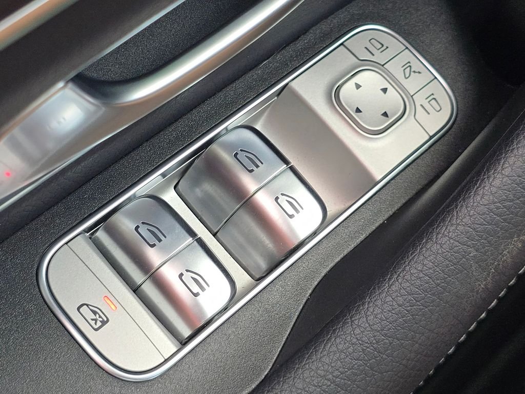 Certified Used 2026 Polar White Mercedes-Benz GLS 450 image 29