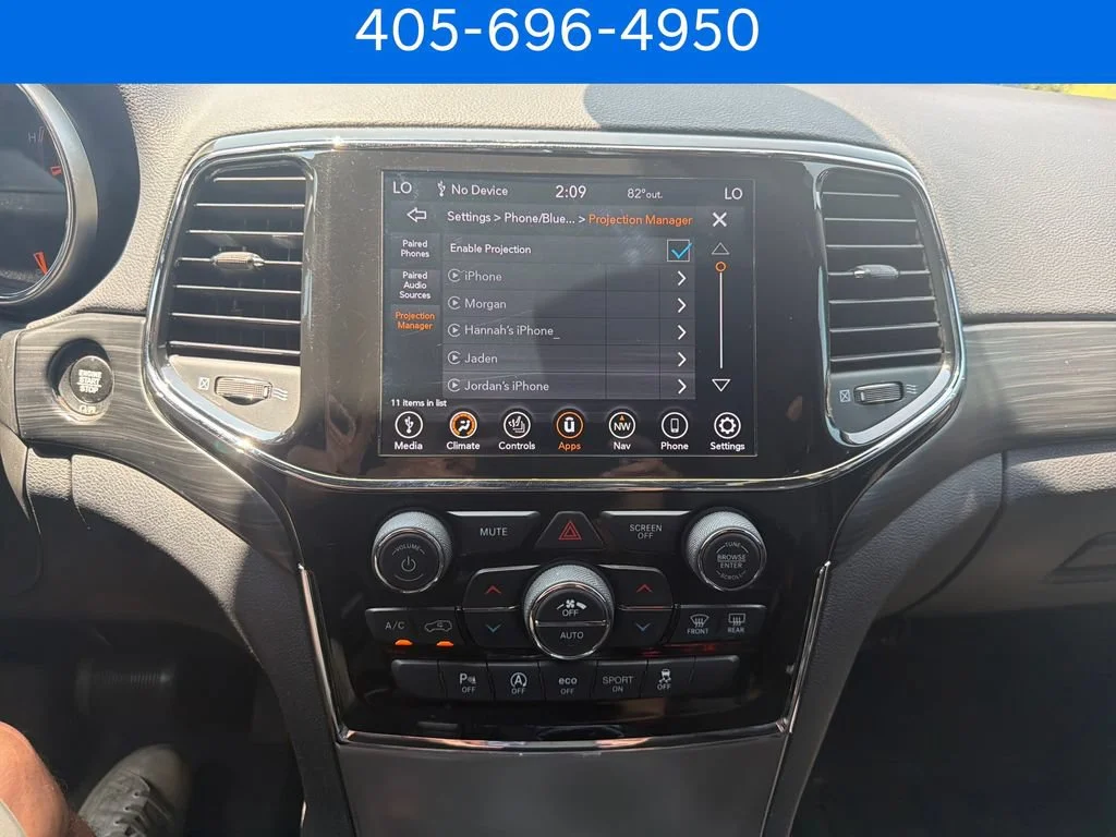 Pre-Owned 2022 Jeep Grand Cherokee WK Laredo X