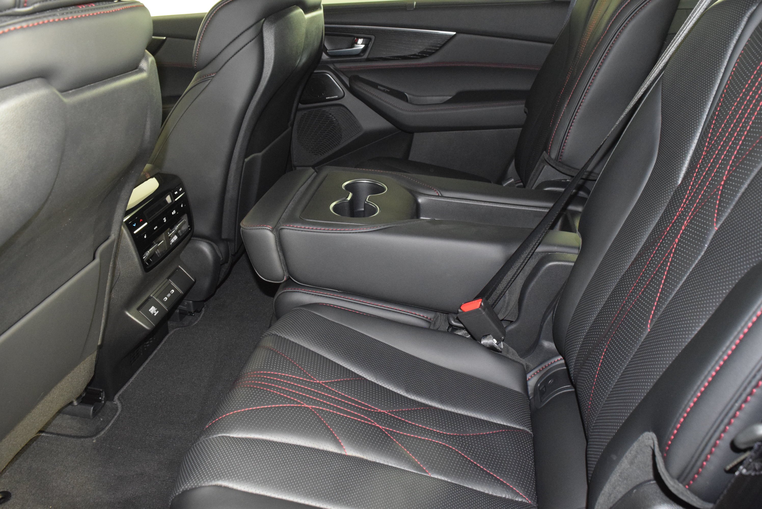 2026 Acura MDX Type S w/Advance Package - Photo 14