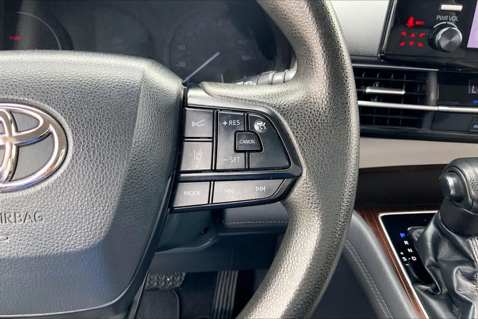 Used 2022 Cypress Toyota LE image 23