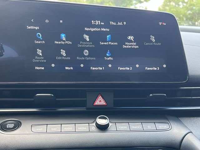Certified Used 2025 Black Hyundai SEL Sport image 21