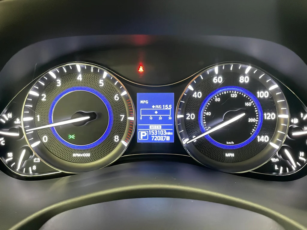 Used 2019 Black INFINITI LUXE image 23