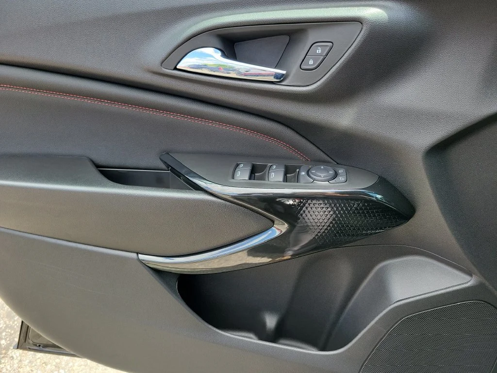 2026 Chevrolet Trax RS - Photo 17