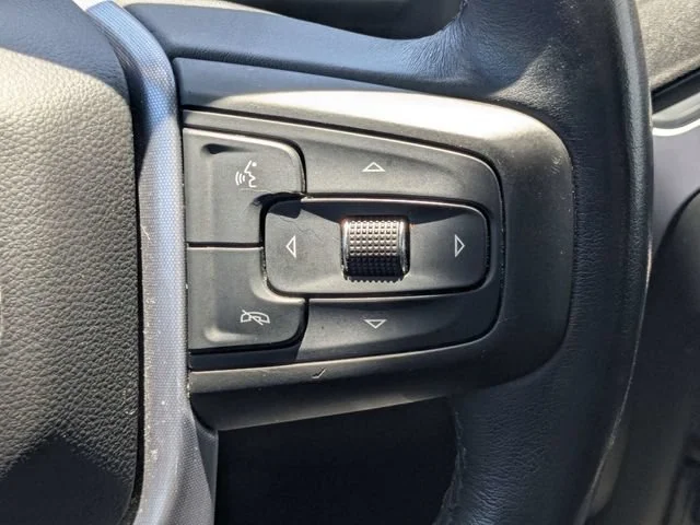 Used 2020 SATIN STEEL METALLIC GMC Elevation image 25