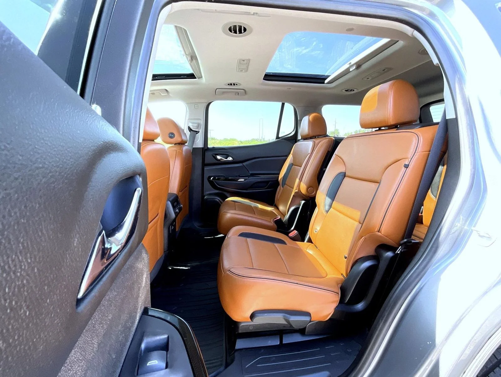 Used 2020 Gray GMC AT4 image 19