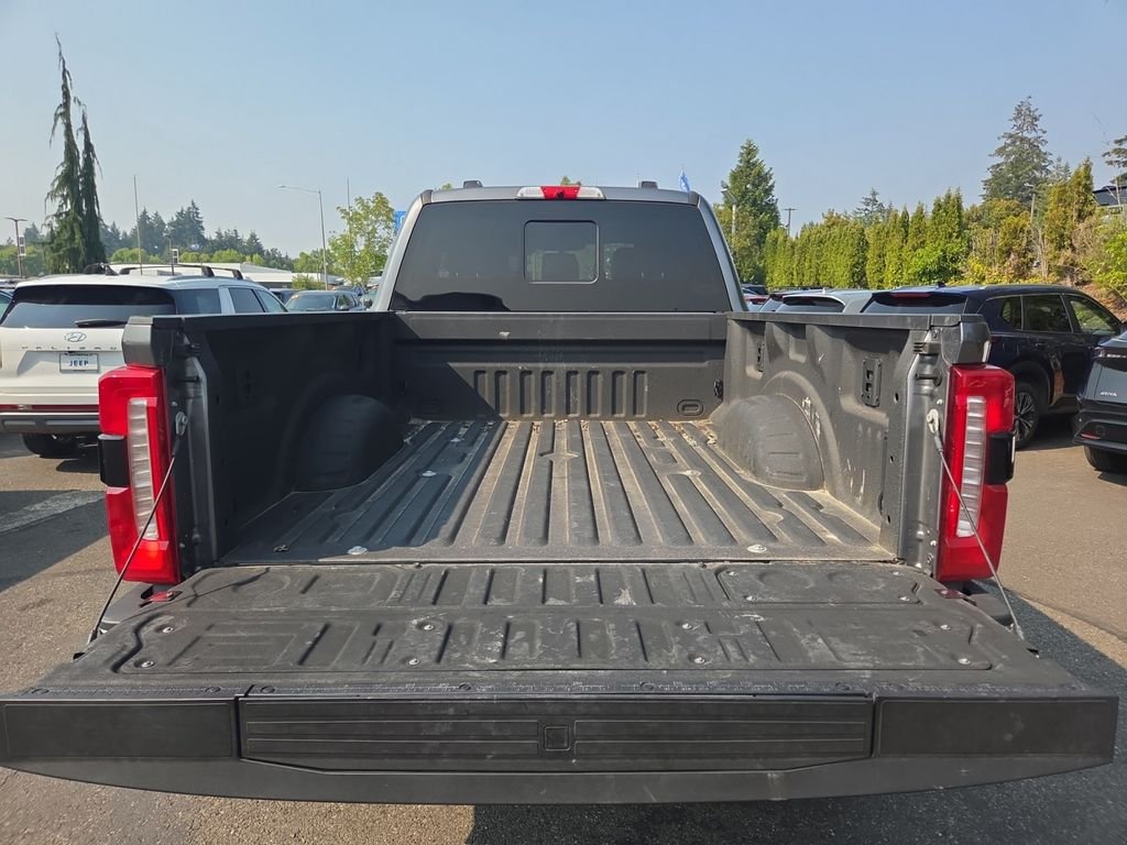 Used 2024 Gray Ford Lariat image 26
