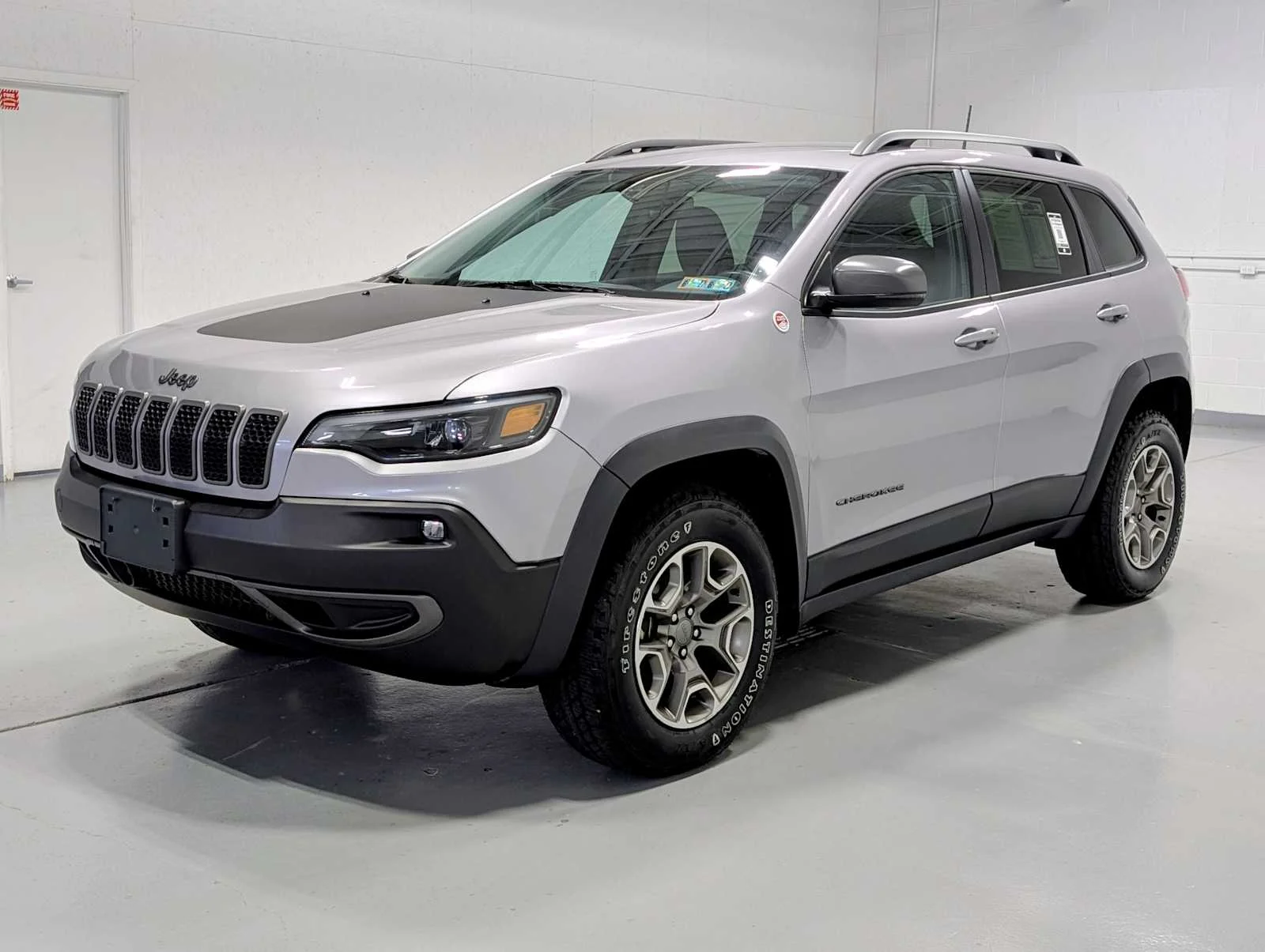 2021 Jeep Cherokee Trailhawk