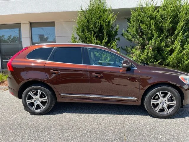 Used 2015 Brown Volvo T6 Premier Plus image 5