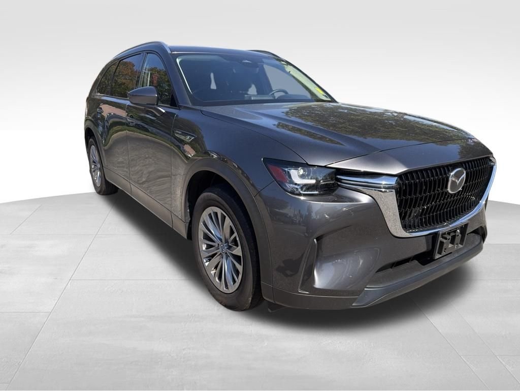 Used 2024 Gray Mazda Preferred image 9