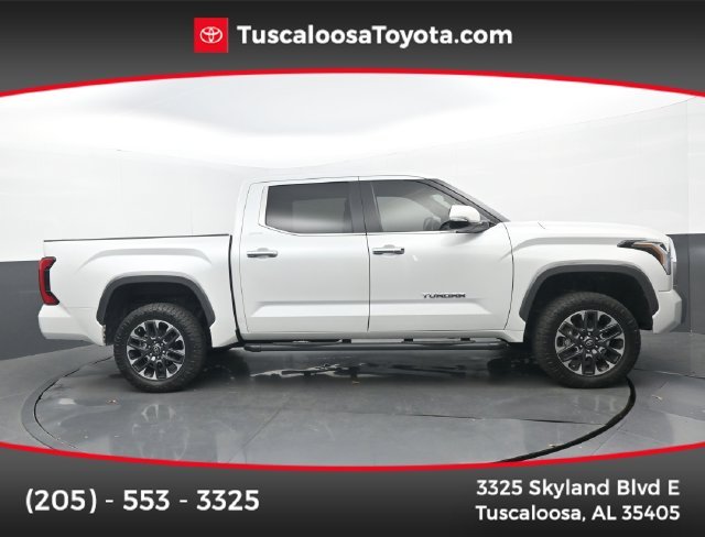 Used 2025 Wind Chill Pearl Toyota Limited image 1