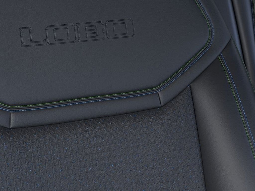 New 2025 Oxford White Ford Lobo™ image 17
