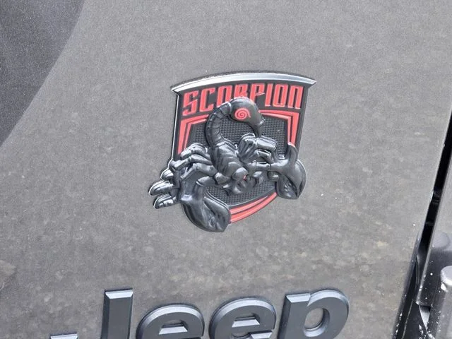 Used 2022 Gray Jeep Sport image 10