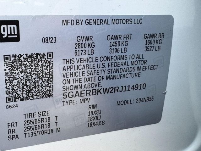 Used 2024 Summit White Buick Essence image 24