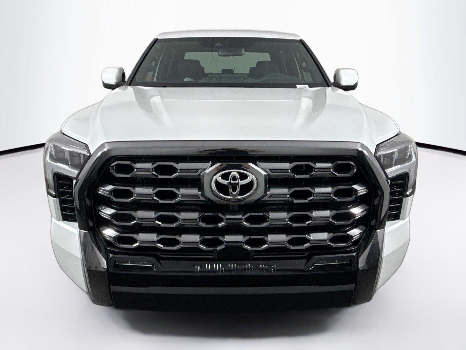 New 2026 Wind Chill Pearl Toyota Platinum i-FORCE MAX image 4
