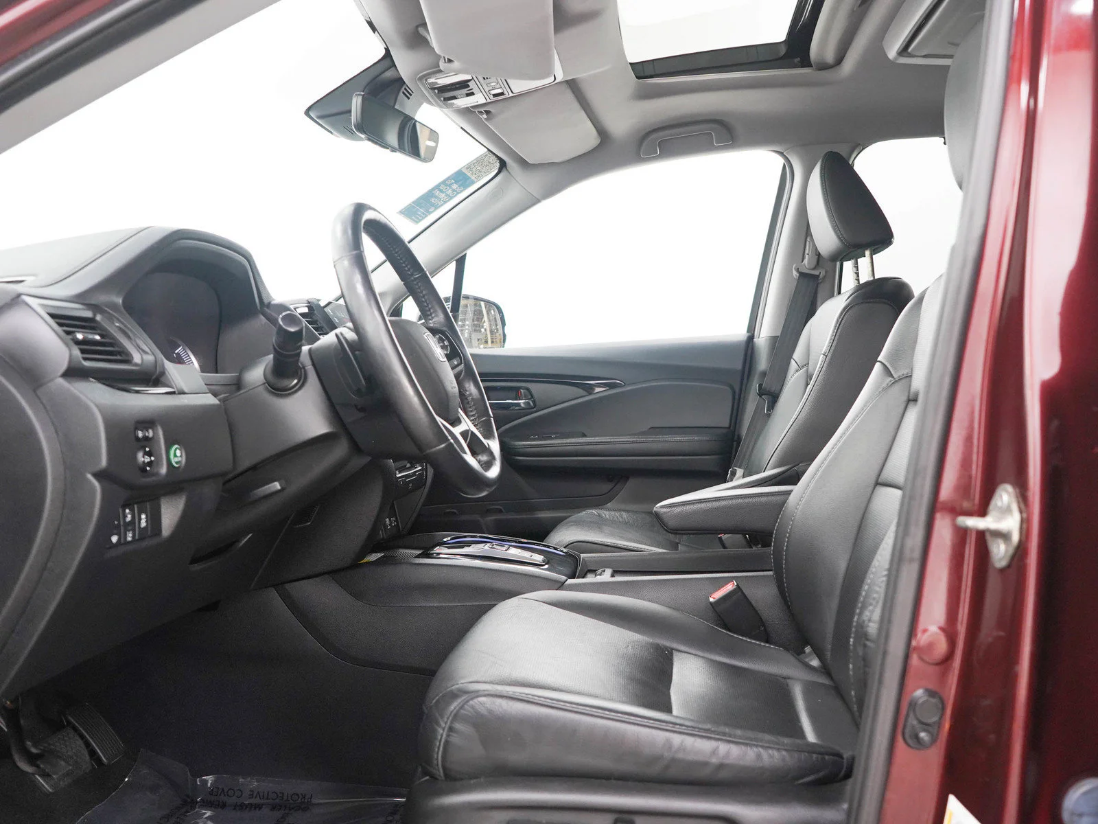 Used 2020 Deep Scarlet Pearl Honda Touring 8-Passenger AWD image 26