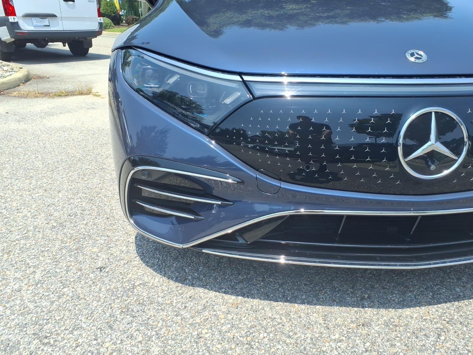 Used 2023 Twilight Blue Metallic Mercedes-Benz EQS 580 image 3