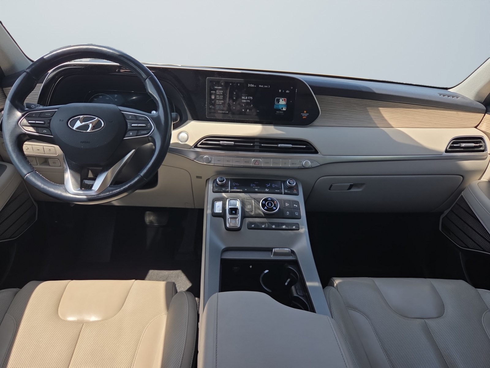Used 2021 Hyper White Hyundai Limited image 10
