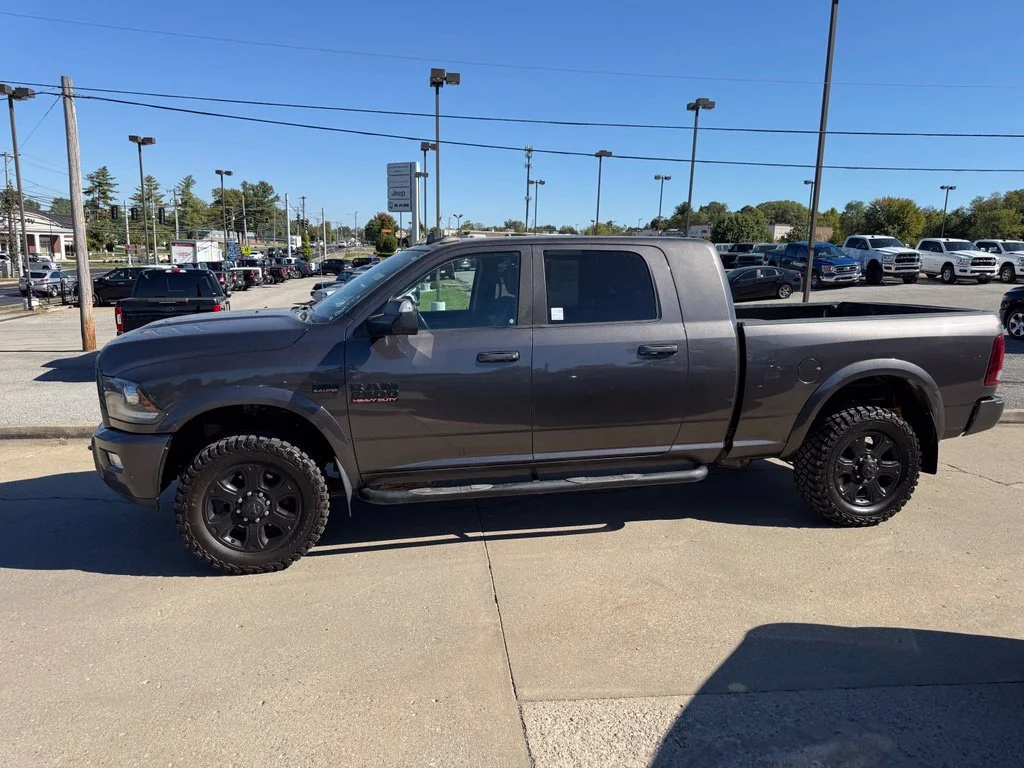 Used 2016 Gray Ram Laramie image 9