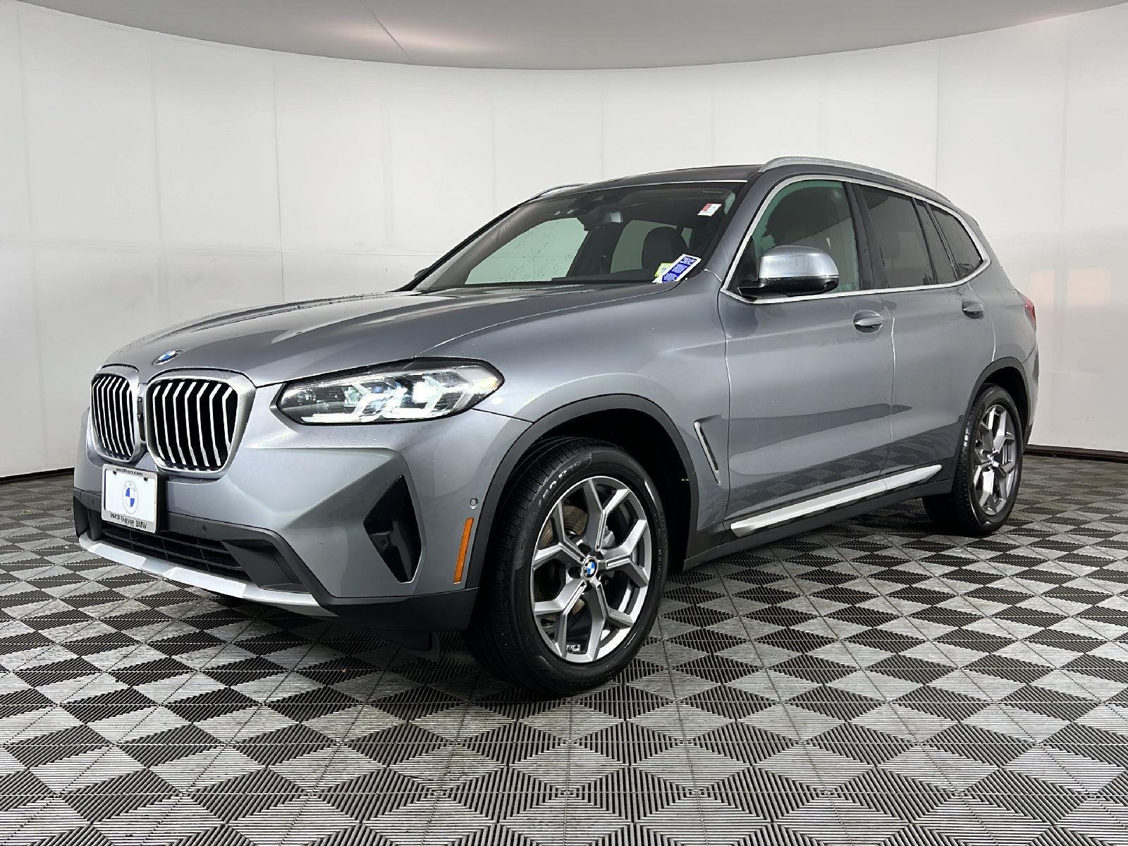 Used 2023 Skyscraper Gray Metallic BMW xDrive30i image 12