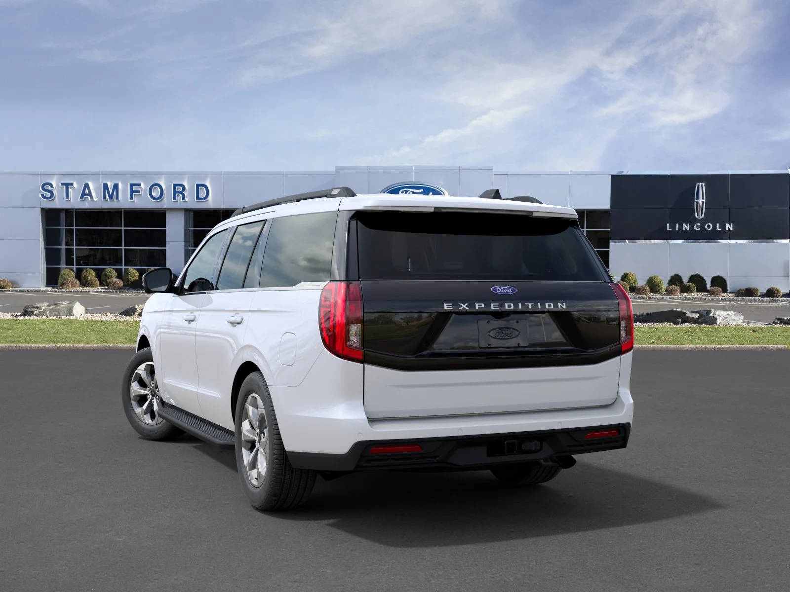 New 2027 Star White Metallic Tri-Coat Ford Active image 8