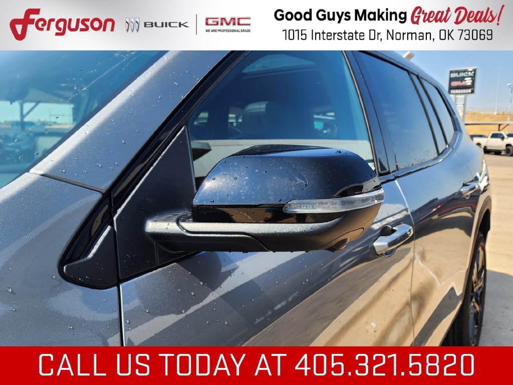 2027 GMC Acadia Elevation - Photo 12