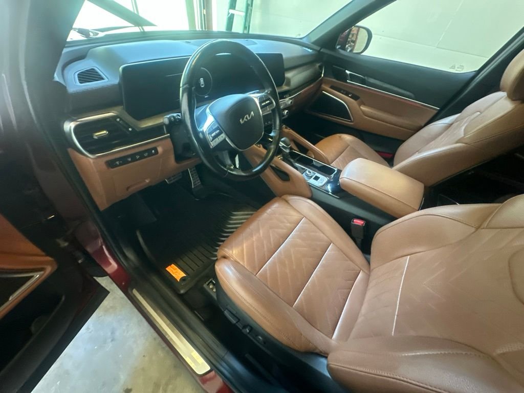 Used 2024 Red Kia SX X-Line image 8