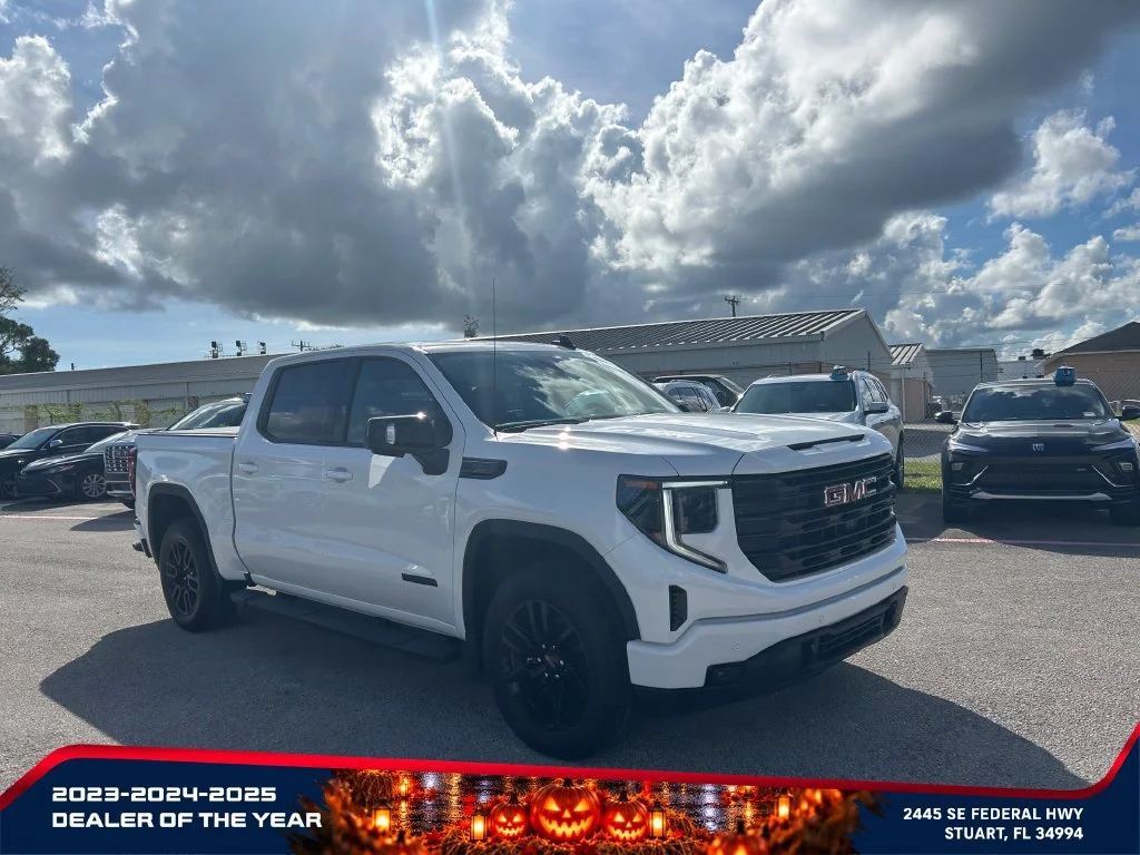 New 2026 Summit White GMC Elevation image 2
