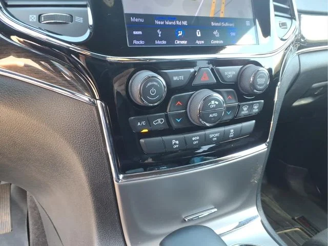 Used 2019 Red Jeep Trailhawk image 23