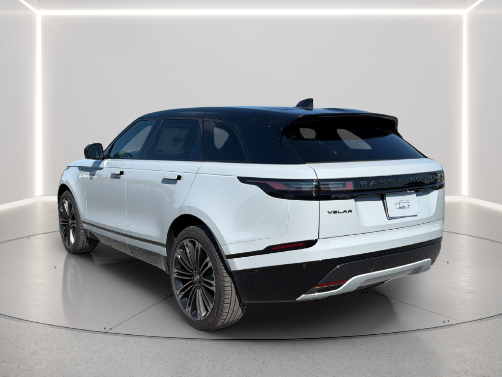 New 2026 Arroios Grey Land Rover  image 15