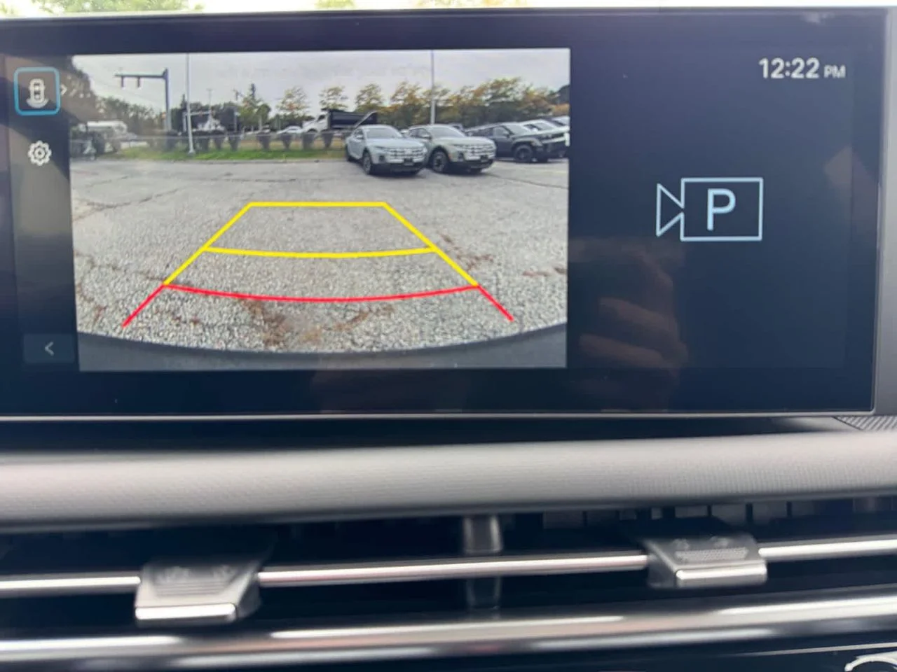 New 2027 Green Hyundai SE AWD image 21