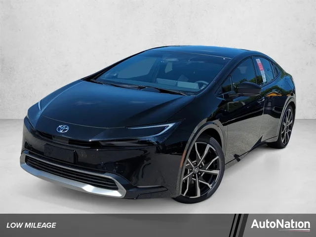 2025 Toyota Prius Plug-In Hybrid XSE Premium