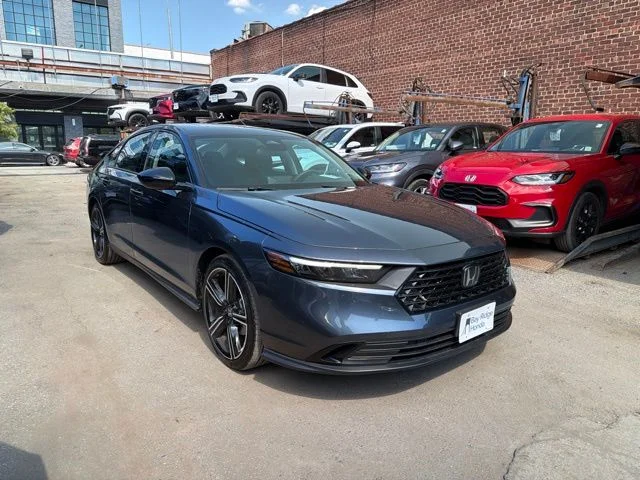 Used 2026  Honda SE image 3