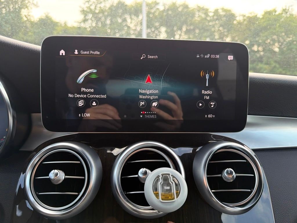 Certified Used 2022 Black Mercedes-Benz GLC 300 image 13